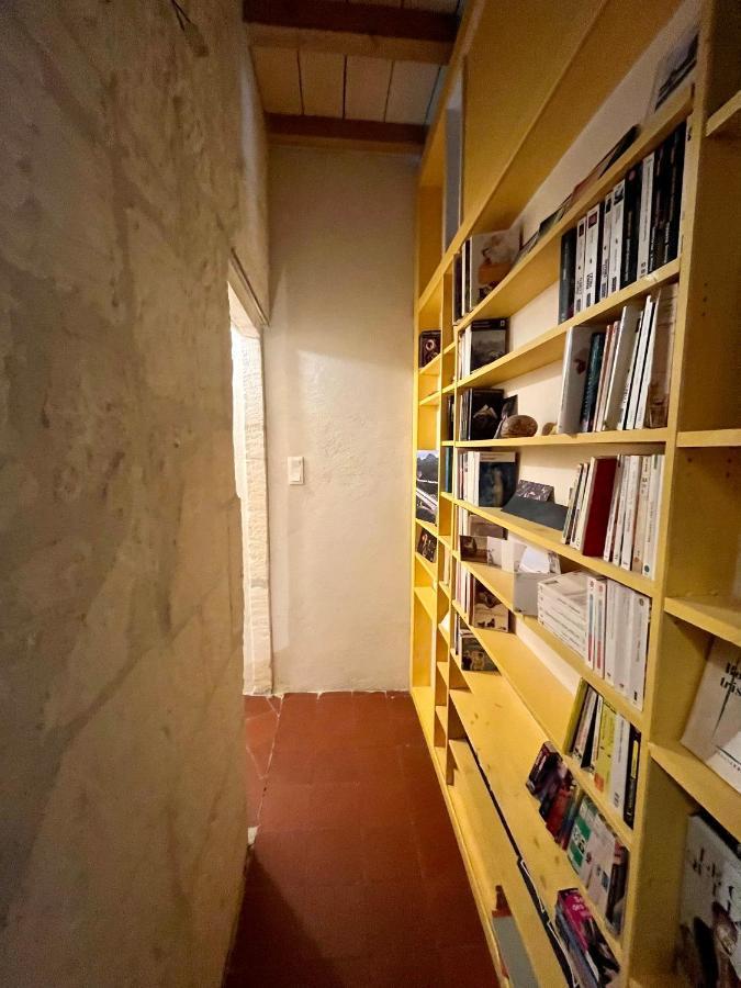 "L'Artistique" Centre Arles Fondation Van Gogh Екстериор снимка